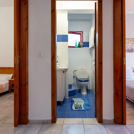 Mades Gogos House Дом отдыха *